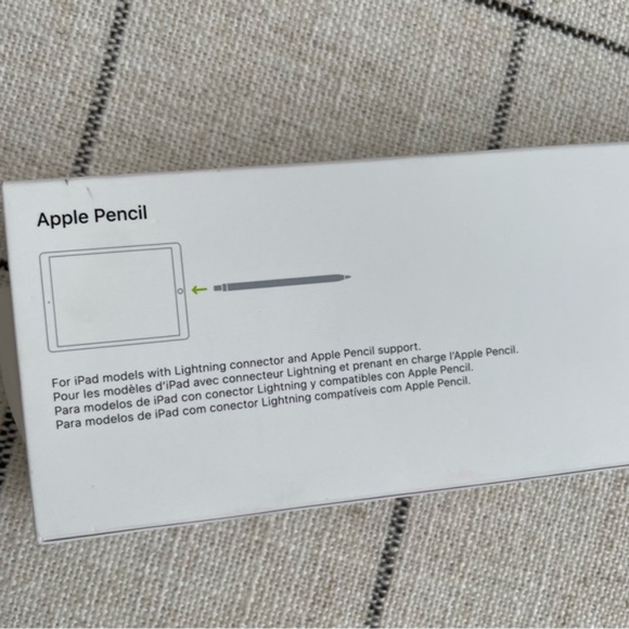 Apple Pencil First Generation + Box & Accessories - Picture 4 of 9